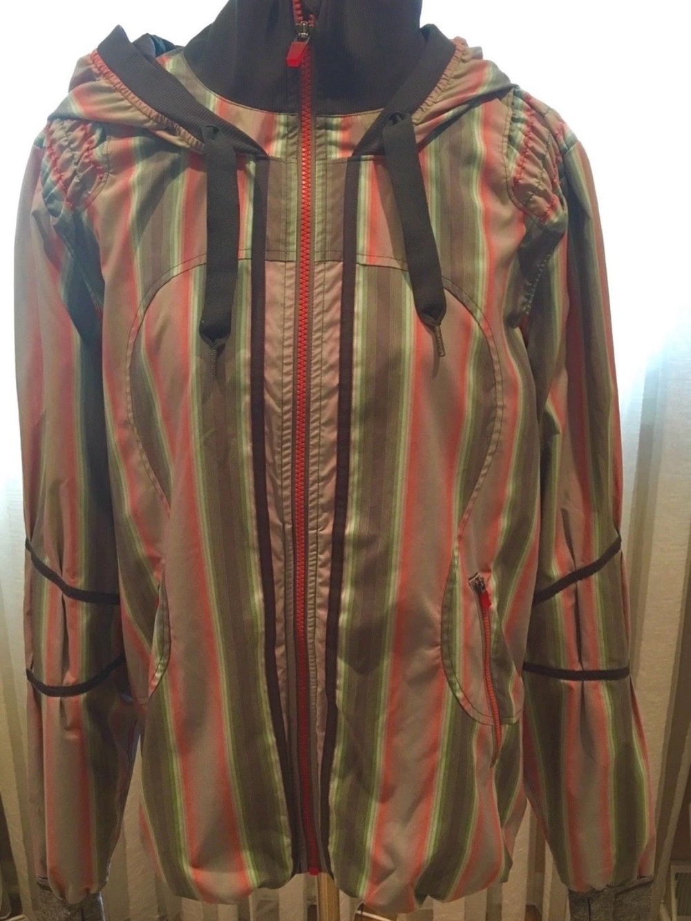 lululemon athletica Striped Hooded Bomber Jacket - Pink & Gray, size M - Picture 4 of 12